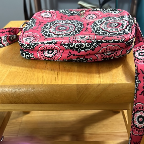 🐾4 for $20 Pink and black abstract, Crossbody bag - Picture 4 of 5